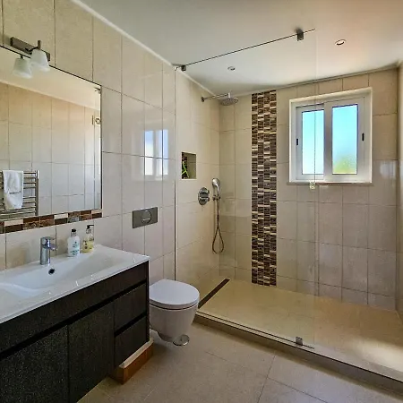 Дом отдыха Flh Quinta Salinas Triplex With Terrace & Pool